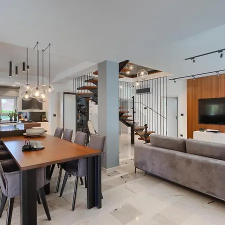 Semesterbostad Forest Bay *