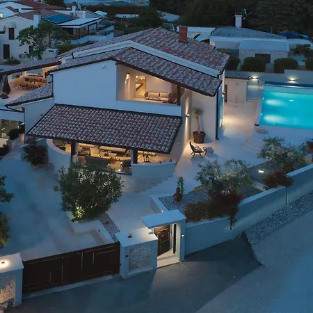 Forest Bay Semesterbostad *