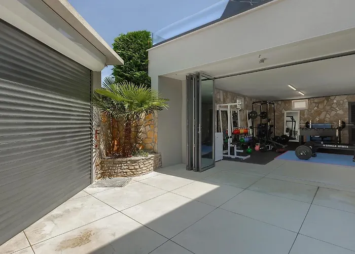 펜션 Forest Bay 풀라