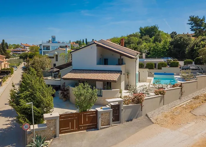 펜션 Forest Bay 풀라