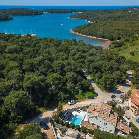 Prázdninový dům Forest Bay *